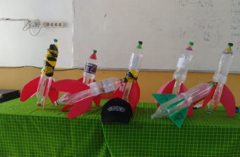 Pembelajaran IPA Kelas 9 Makin Seru dengan Roket Air