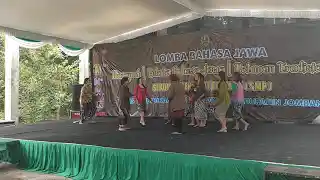 Lomba Dolanan Tradisional SMPN 2 Jombang